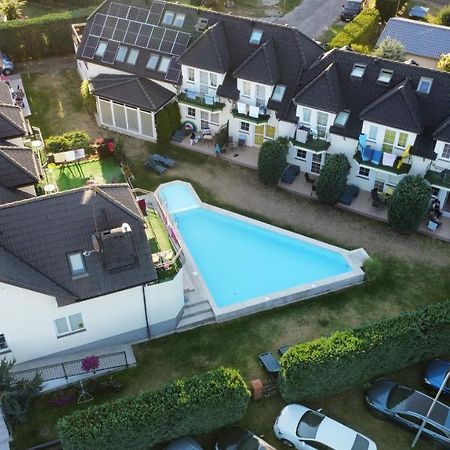 Europa Apartamenty Тженсач Екстериор снимка