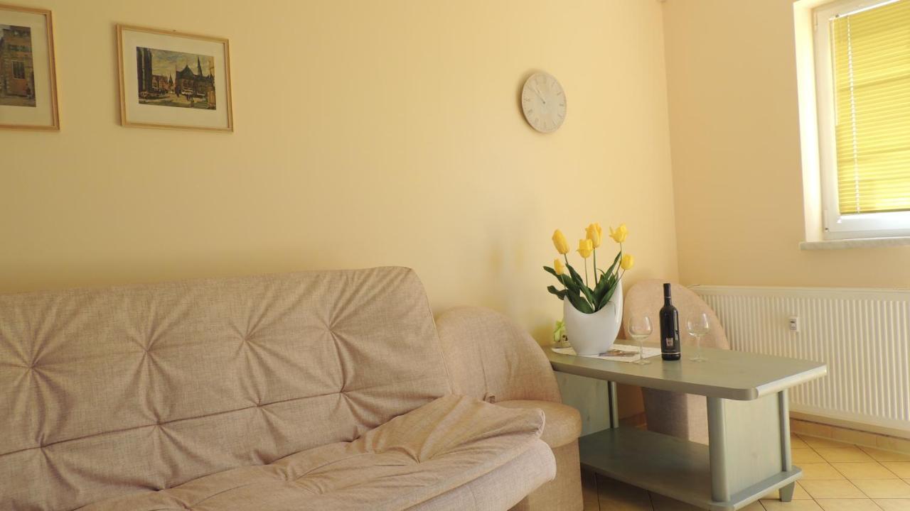 Europa Apartamenty Тженсач Екстериор снимка