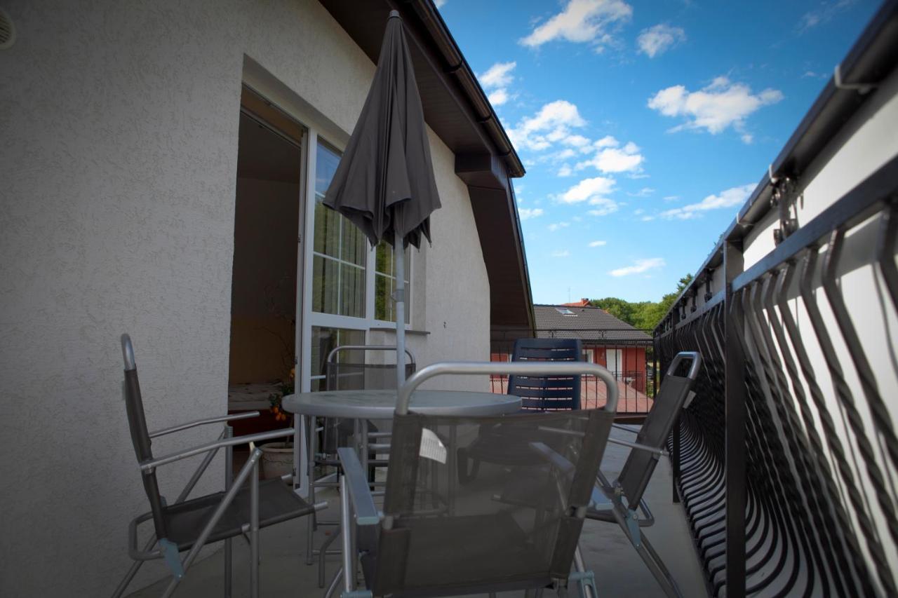 Europa Apartamenty Тженсач Екстериор снимка