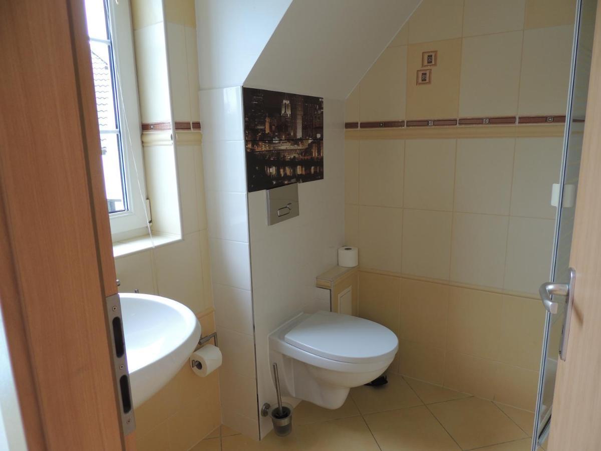 Europa Apartamenty Тженсач Екстериор снимка