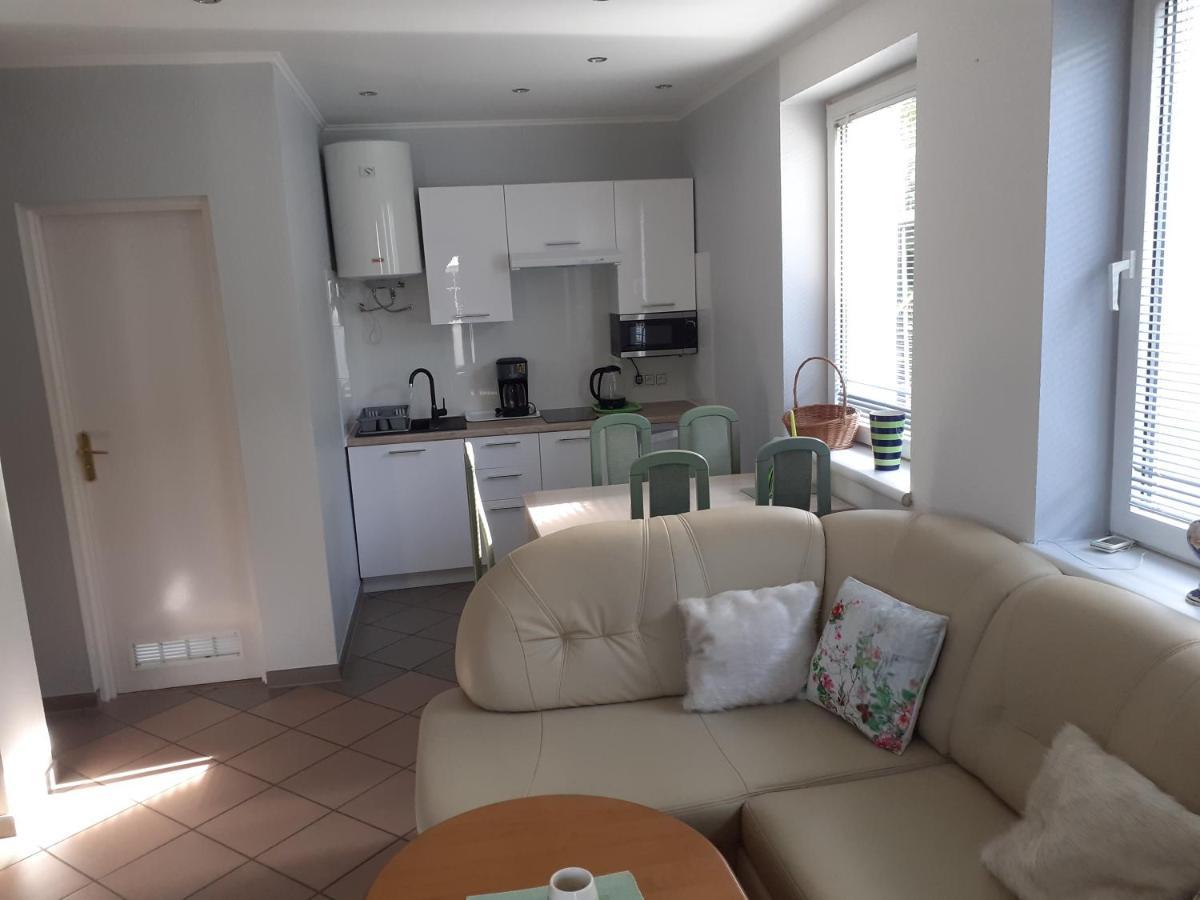 Europa Apartamenty Тженсач Екстериор снимка