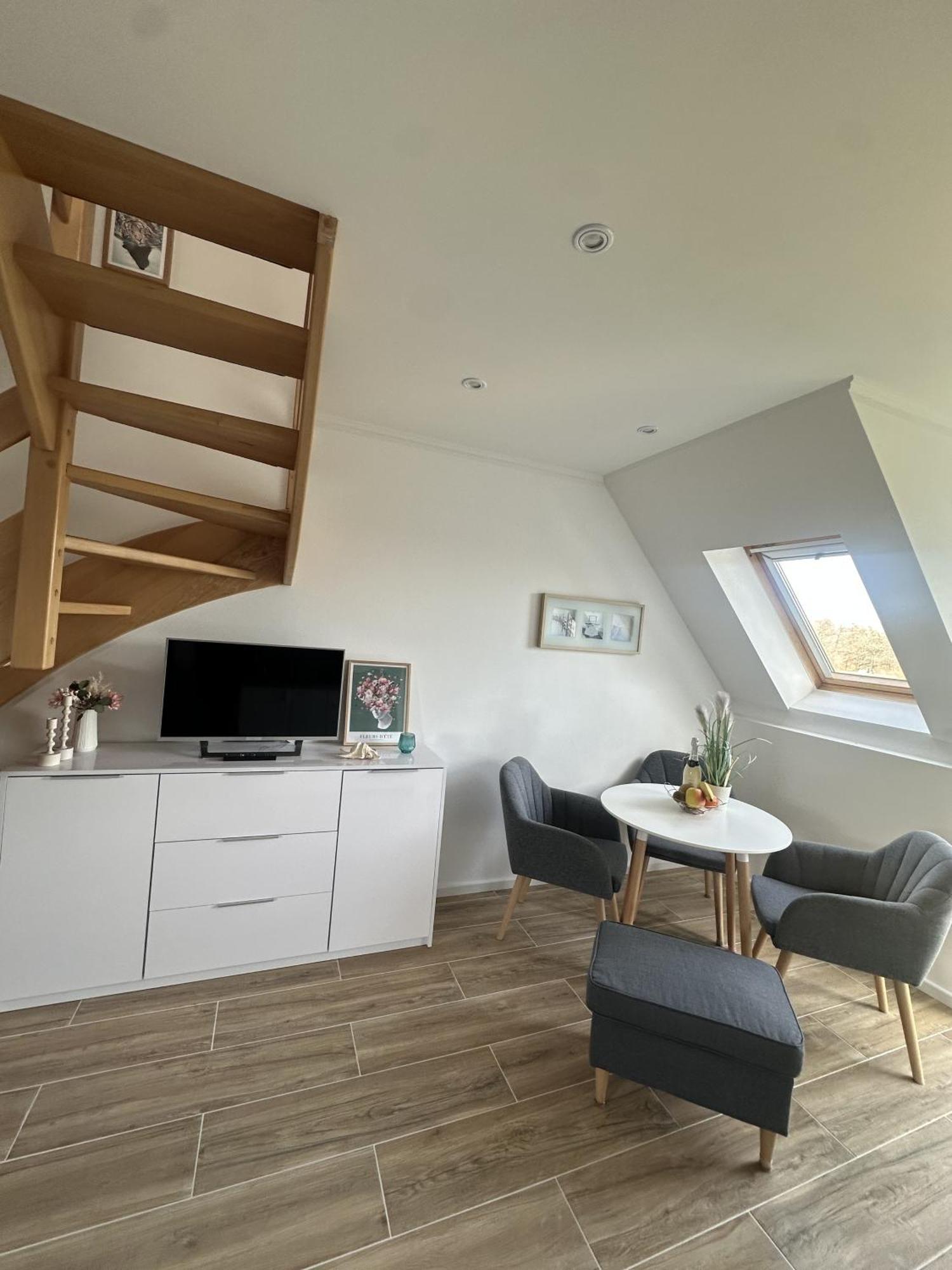 Europa Apartamenty Тженсач Екстериор снимка